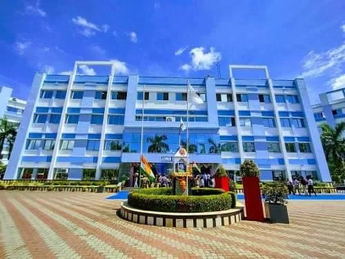 nationalgroupofeducation.com